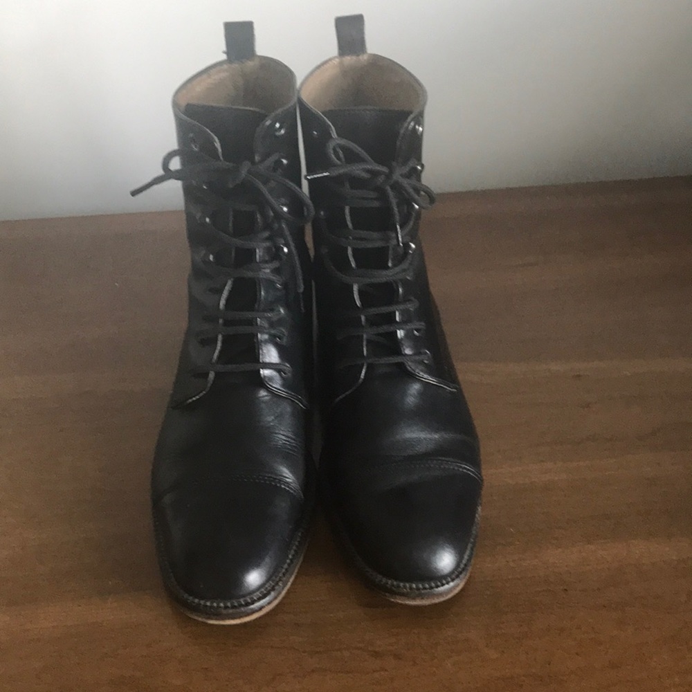 Gregor Italian leather